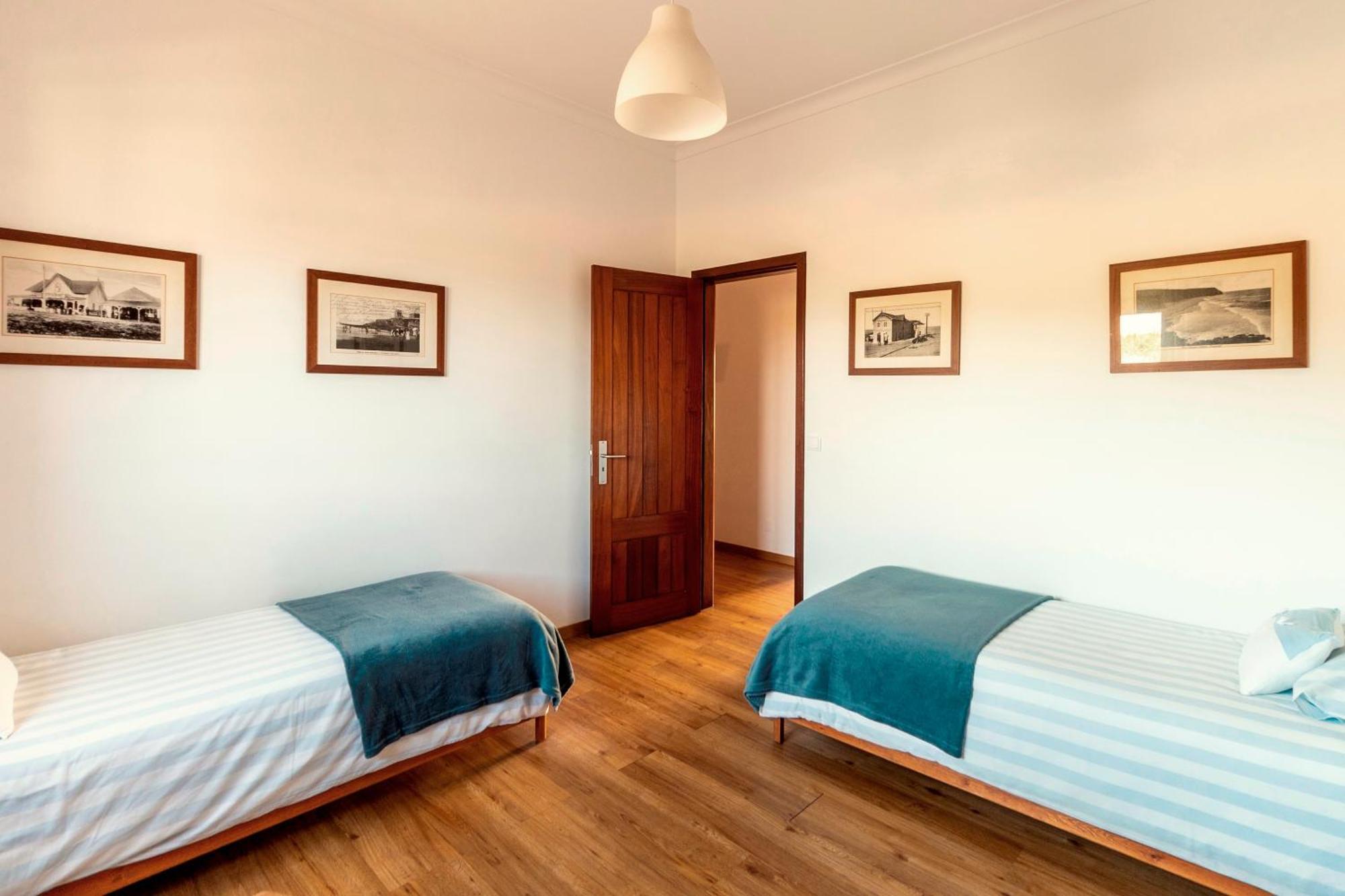 Colares Beach House, Pool Child Friendly Экстерьер фото
