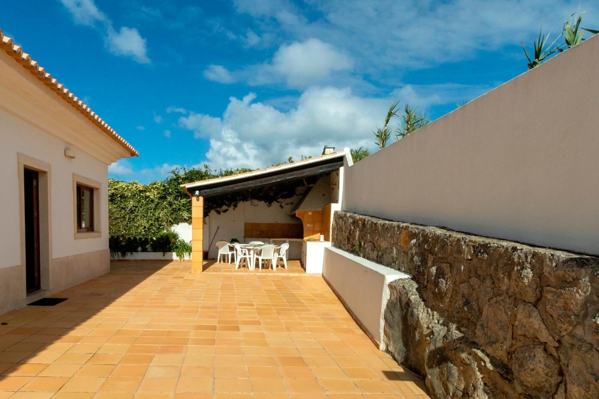 Colares Beach House, Pool Child Friendly Экстерьер фото